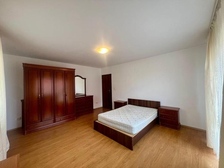 Apartament cu 2 camere decomandat, mobilat în Zorilor