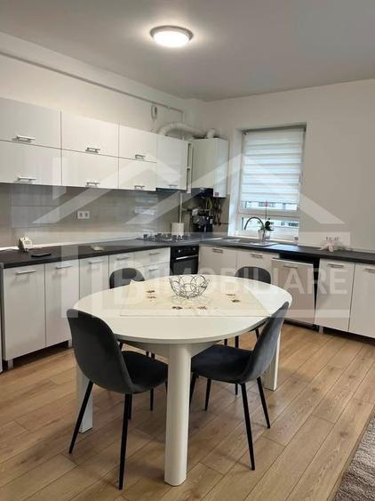 Apartament cu 2 camere semidecomandat, mobilat în Libertății