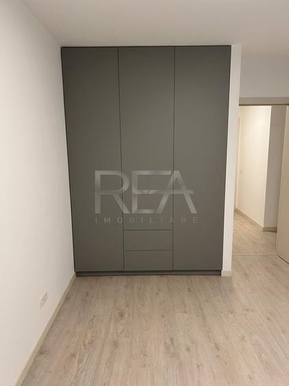Apartament cu 2 camere semidecomandat, mobilat în Drumul Taberei