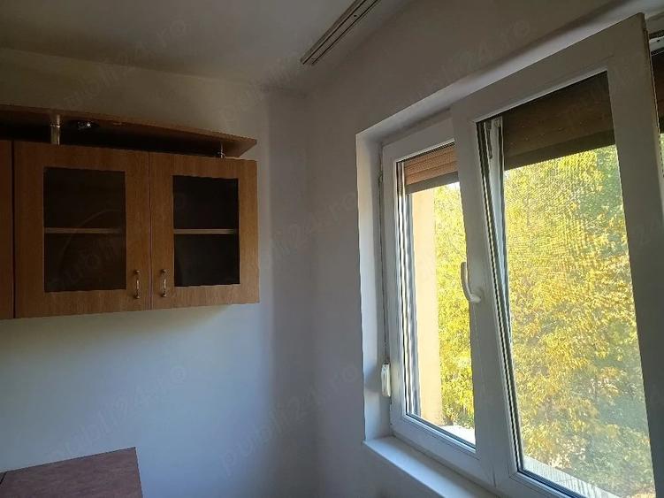 Apartament cu 2 camere semidecomandat în Govândari