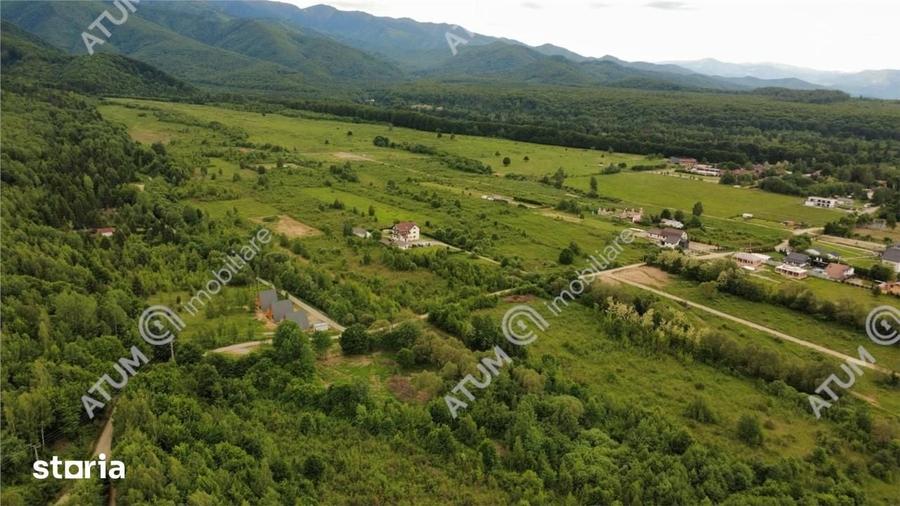 Teren de 2150 mp, în Porumbacu de Sus