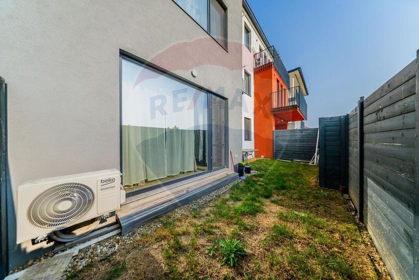 Apartament cu 2 camere semidecomandat, mobilat în Gai