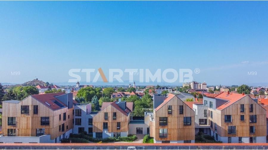 Apartament cu 3 camere decomandat, mobilat în Central