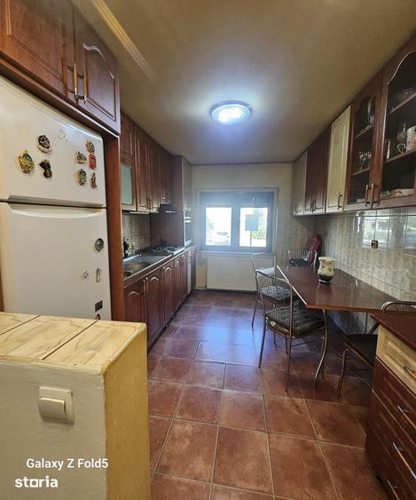 DE INCHIRIAT | 3 CAMERE | 90 MP | STR. BANATULUI Oradea - 1