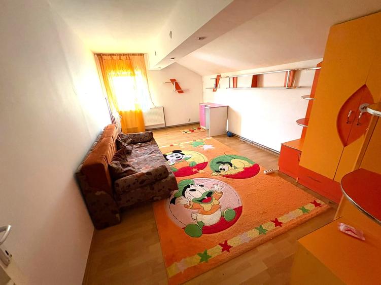 Apartament cu 3 camere decomandat în Nord
