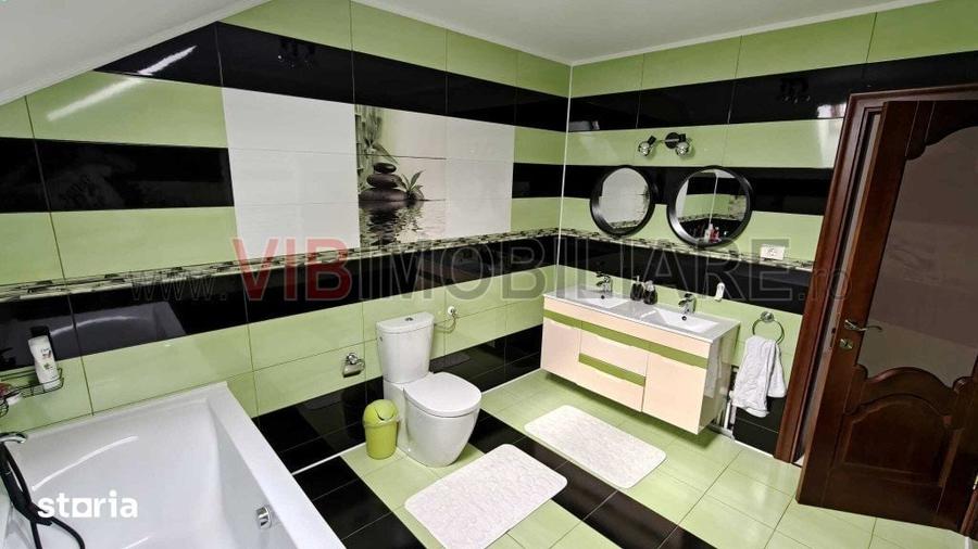 Casă cu 9 camere cu Teren 610 Mp în Ion Creangă