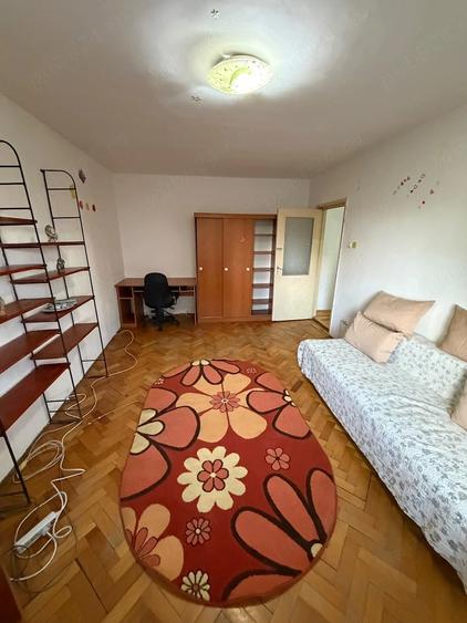 Garsonieră decomandată în Simion Bărnuțiu