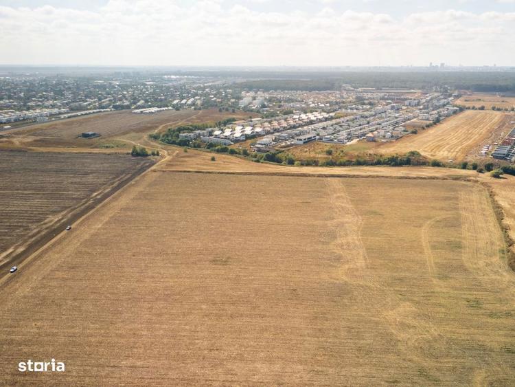 Teren de 16500 mp, în Tunari