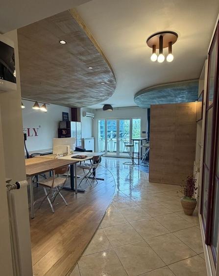 Apartament cu 3 camere, mobilat în Centrul Civic