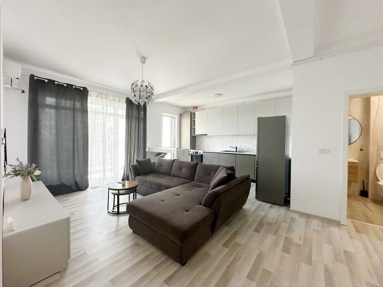 Apartament cu 2 camere semidecomandat în Dumbrăvița