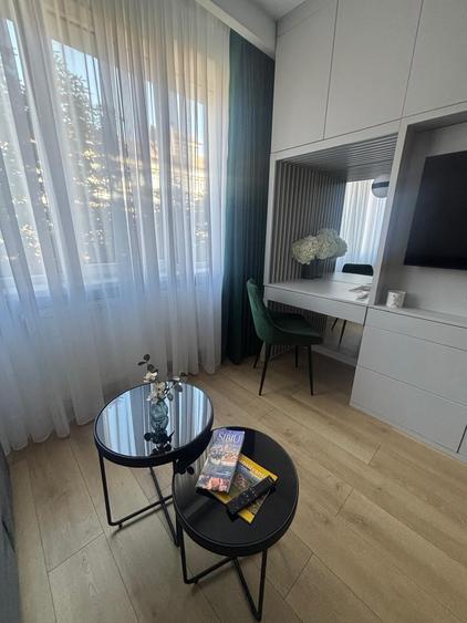 Apartament cu 2 camere semidecomandat în Calea Dumbrăvii