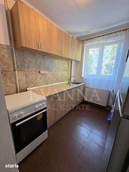 Apartament de INCHIRIAT | Bd. Independen?ei | etaj intermediar - 3