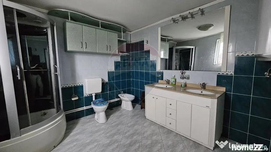 Casă cu 5 camere cu Teren 526 Mp în Chilișeni