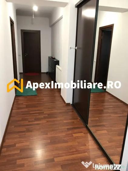 Apartament cu 3 camere decomandat, mobilat în Baba Novac