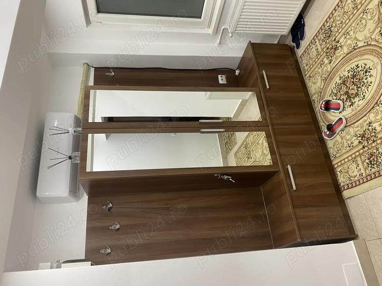 Apartament cu 3 camere decomandat în Morarilor
