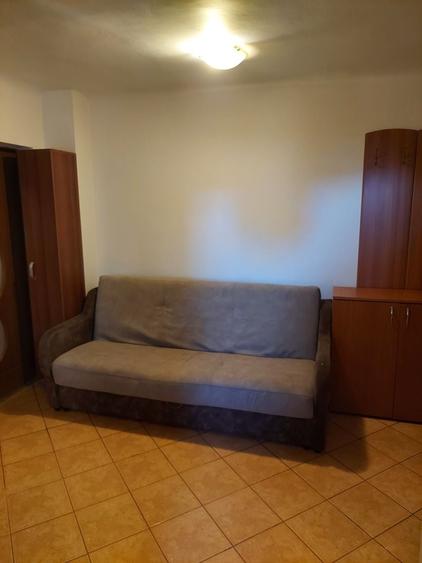 Garsonieră decomandată în Brazda lui Novac