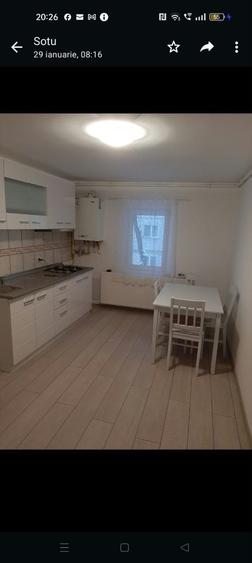Apartament cu 3 camere decomandat în Stana