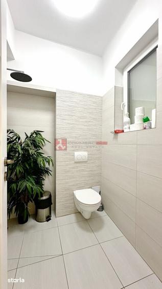 Spațiu comercial, de 241 mp, în Noua