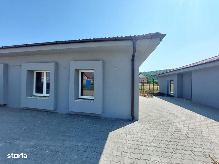 Casă cu 3 camere cu Teren 235 Mp în Central