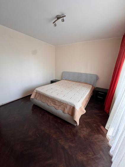 Apartament cu 2 camere decomandat în Timpuri Noi