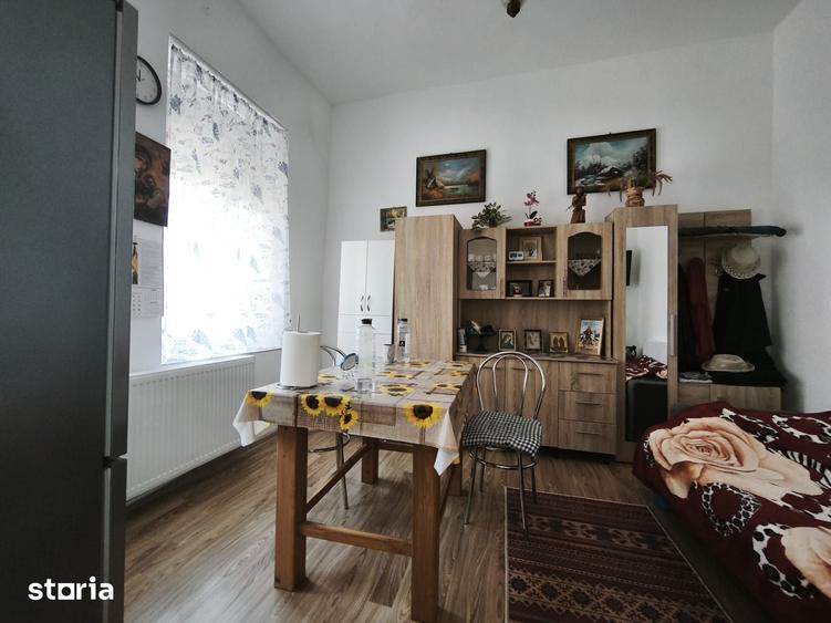 Casa gata de mutat , zona Ultracentrala, Centrala Gaz ! - 1