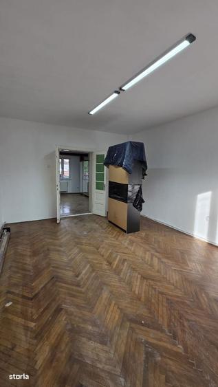 Casă cu 3 camere cu Teren 340 Mp în Micro 1