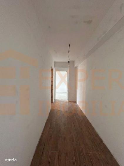 Apartament cu 3 camere în Tomis Nord