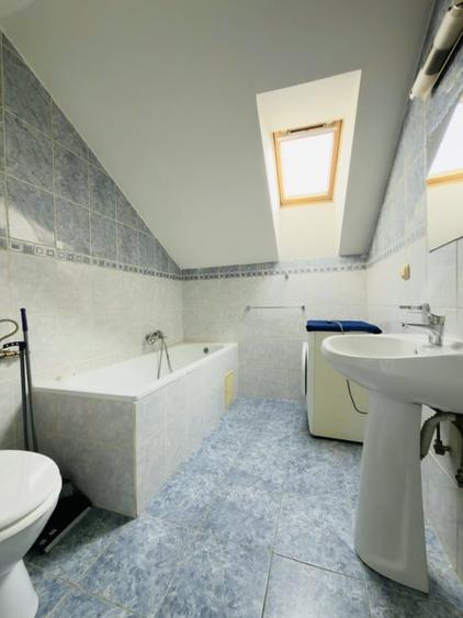 Apartament cu 2 camere decomandat, mobilat în Freidorf