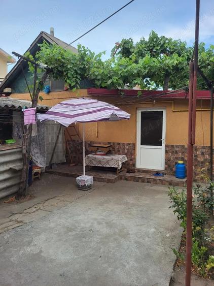 Casă cu 4 camere în Coiciu