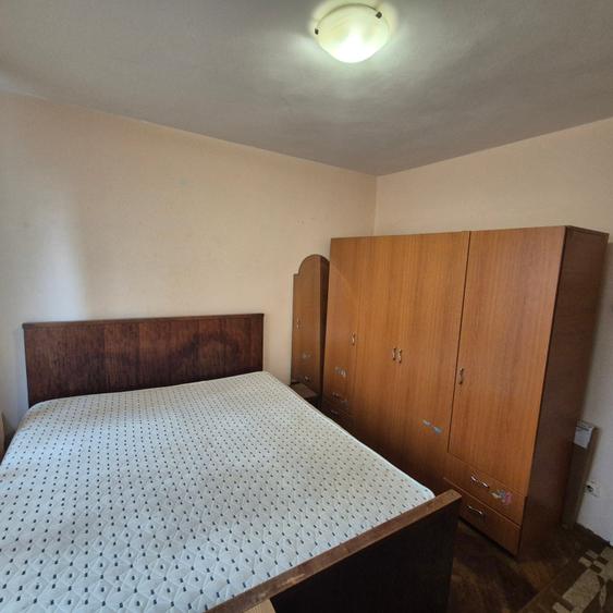 Apartament cu 2 camere semidecomandat în Basarab