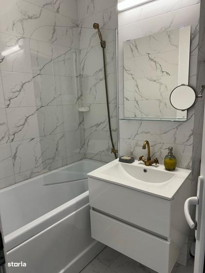 Apartament cu 2 camere în Piața Centrală