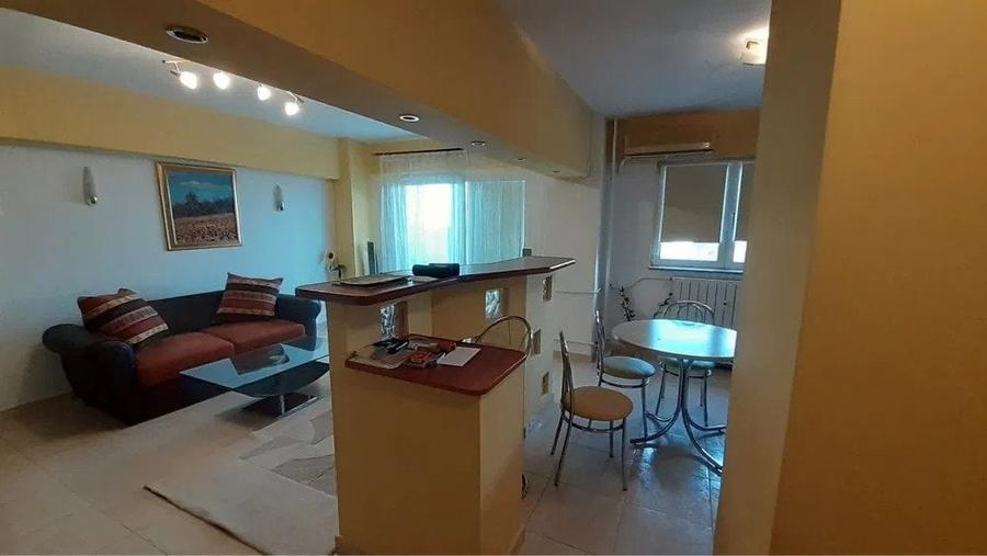 Apartament semidecomandat în Eminescu