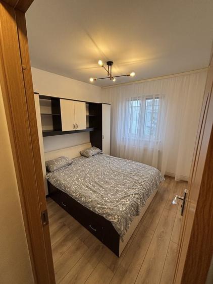 Apartament cu 2 camere semidecomandat în Tractorul
