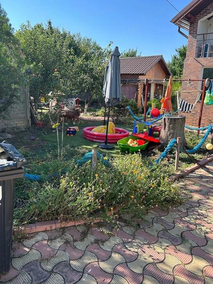 Casă cu 6 camere cu Teren 750 Mp în Agigea