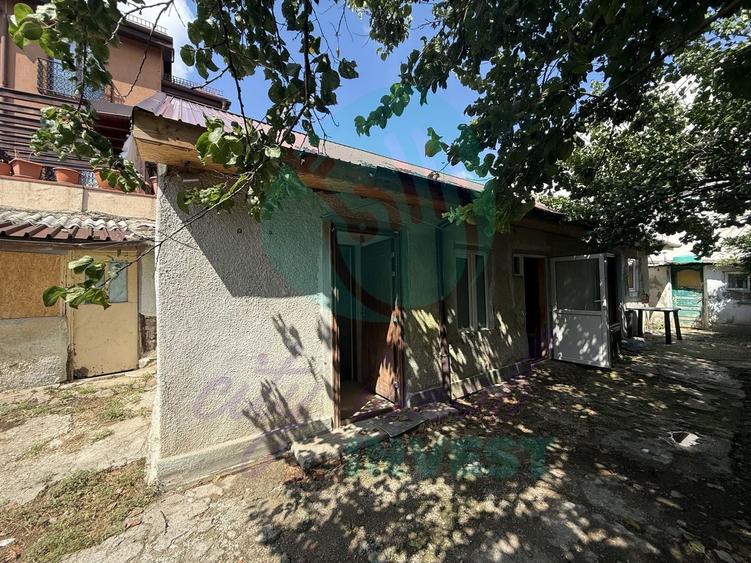 Casă individuală cu 3 camere cu Canalizare în Pache Protopopescu