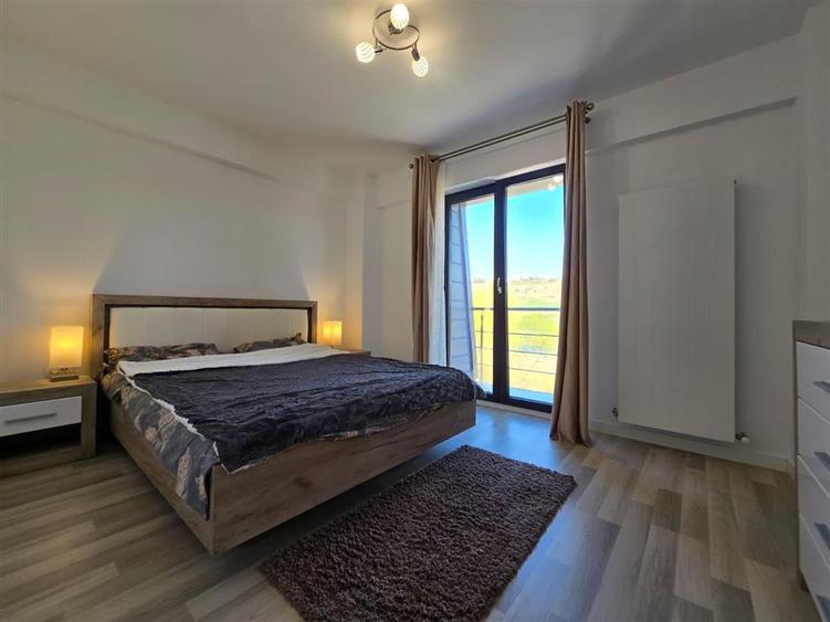 Apartament cu 2 camere decomandat în Rediu