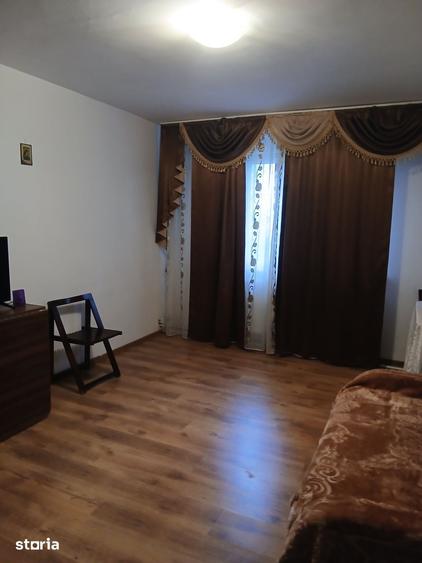 Apartament cu 2 camere în Micro 40