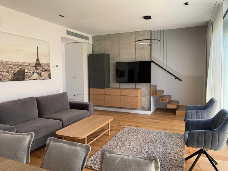 Casă cu 4 camere cu Teren 200 Mp în Nord