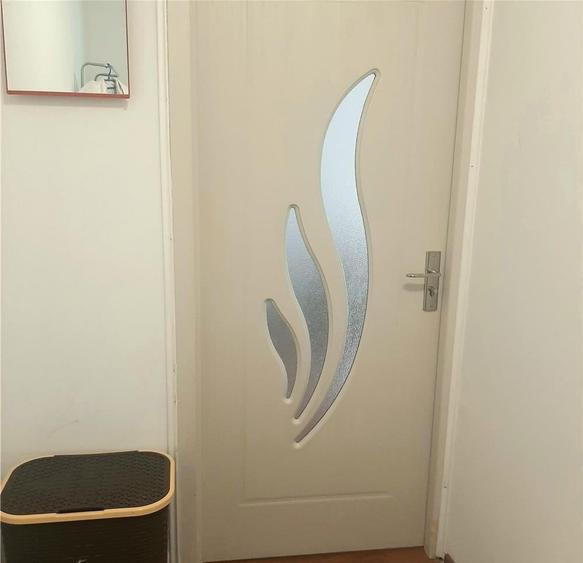Apartament cu 2 camere decomandat, mobilat în Berceni
