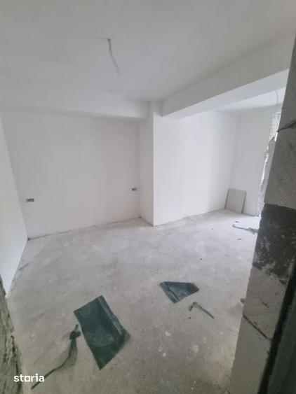 Apartament cu 3 camere în George Enescu