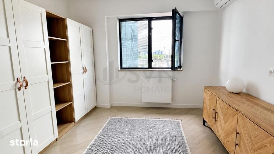 Apartament cu 3 camere decomandat, mobilat în Central — fotografia 1