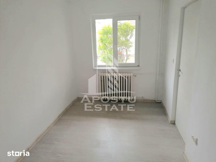 Apartament semidecomandat, renovat,2 camere,parter,Bulevardul Cetatii - 6