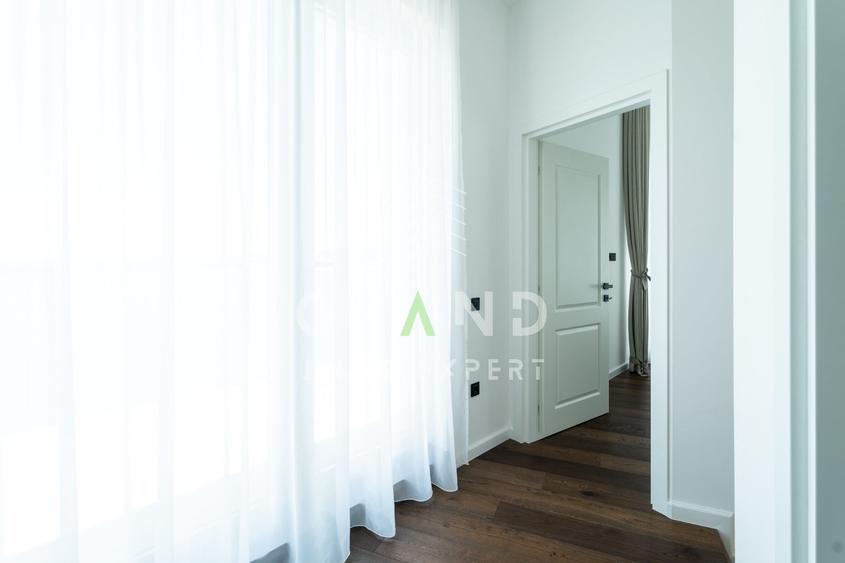 Penthouse cu 3 camere semidecomandat, mobilat în Grigorescu