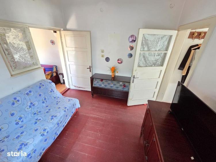 Casă cu 2 camere în Central