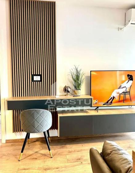 Apartament cu 2 camere semidecomandat, mobilat în Lipovei