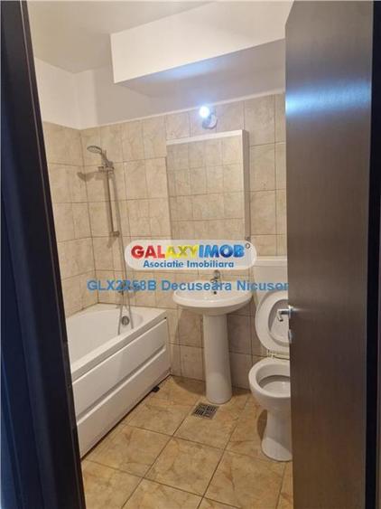 Apartament cu 3 camere decomandat, mobilat în Chiajna