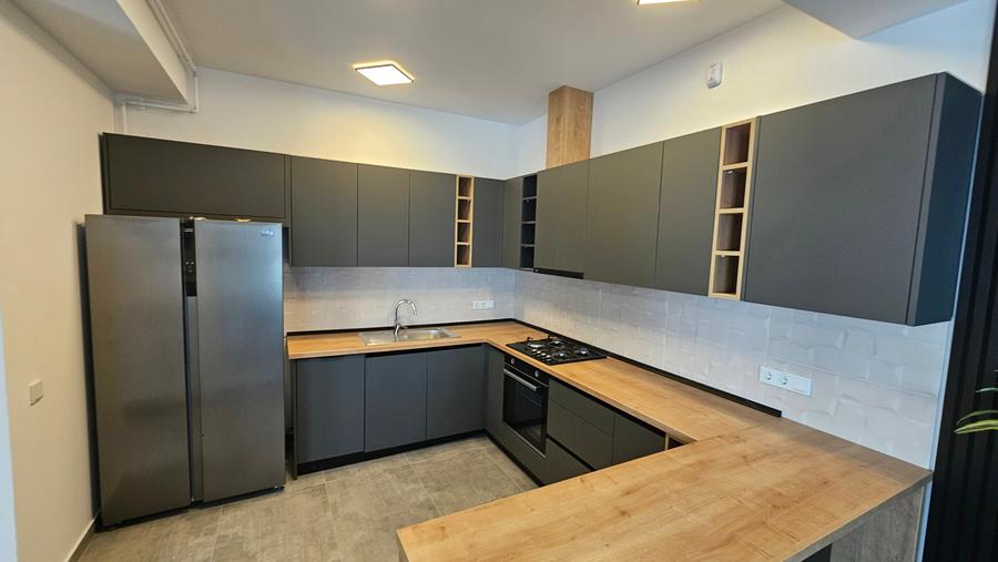 Duplex cu 5 camere cu Teren 300 Mp în Nord