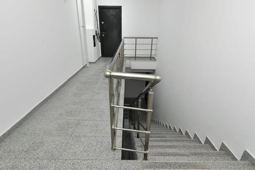 Apartament cu 3 camere decomandat în Voluntari