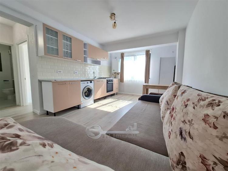 Apartament cu 2 camere semidecomandat, mobilat în Aeroport