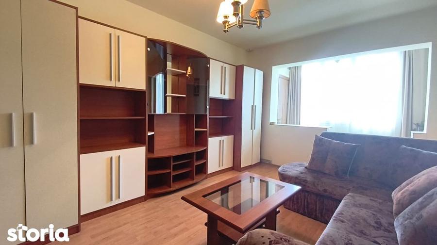 Apartament cu 2 camere decomandat în Gojdu